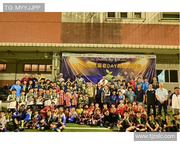 常州小学足球活动蓬勃发展助力青少年健康成长与团队精神培养